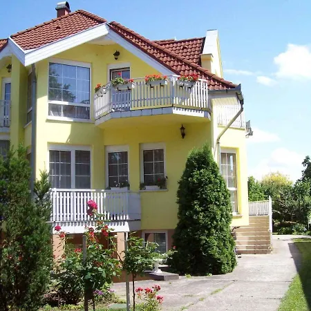 Málnabokor Apartamento *